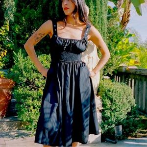 Ciao Lucia Gorgeous dress